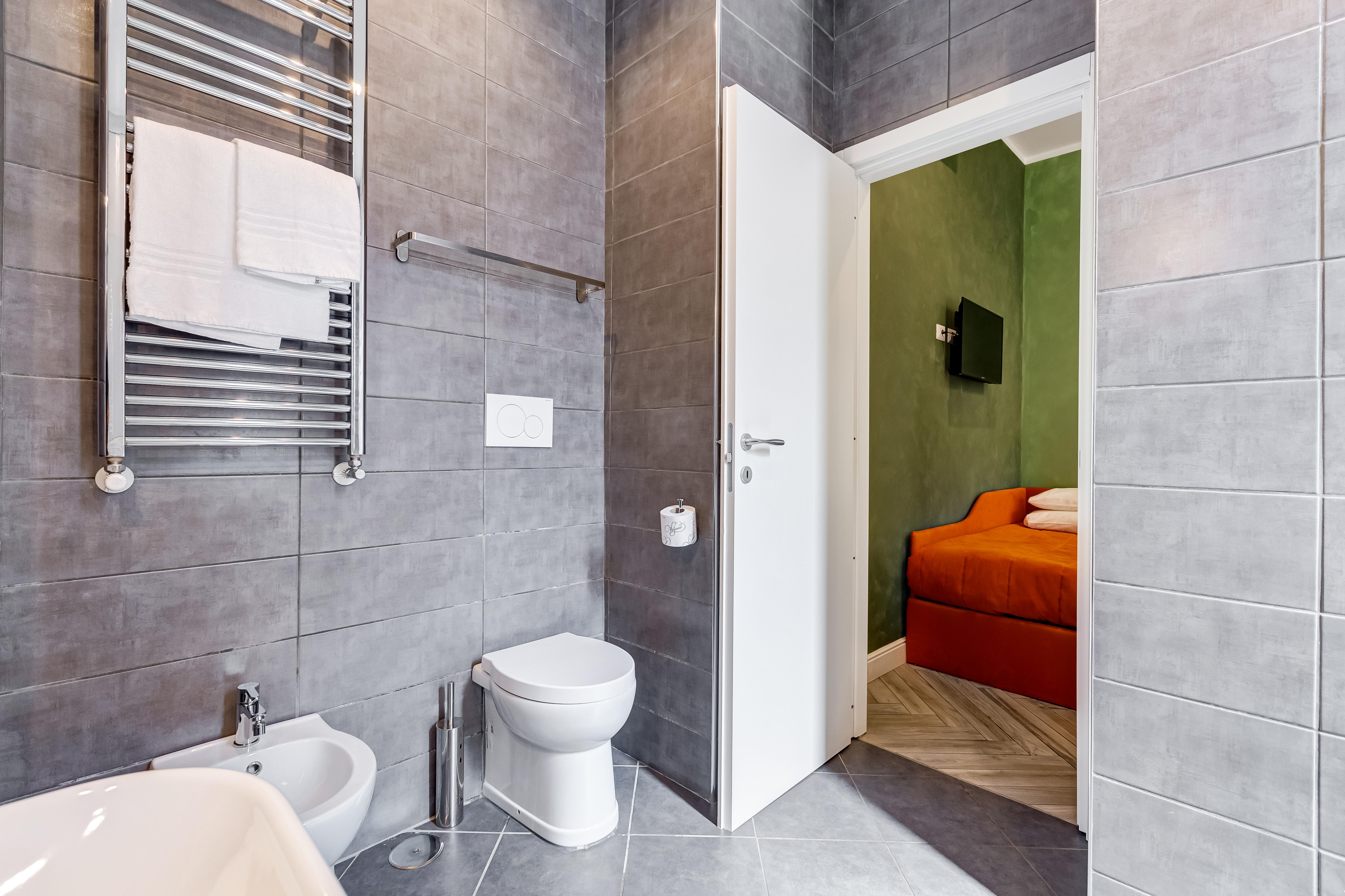Ripetta Luxurious Rom